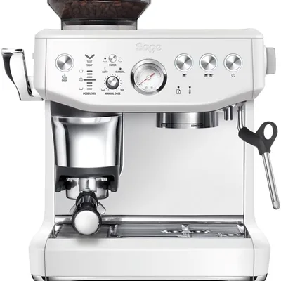 Sage Barista Express Impress, espresso con molinillo y prensado automático
